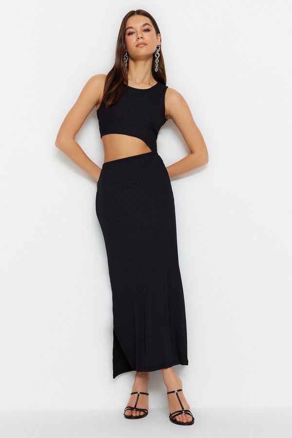 Trendyol Trendyol Black Cut Out Detailed Crewneck Maxi Knitted Dress