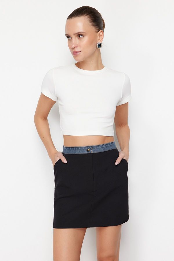 Trendyol Trendyol Black Denim Detailed Pencil Straight Cut Mini Length Woven Skirt