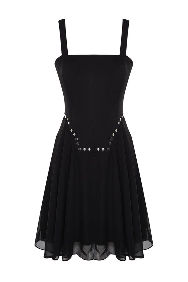 Trendyol Trendyol Black Dress with Open Waist/Skater Accessories
