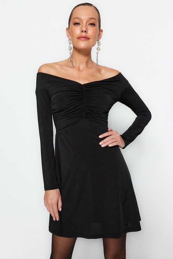 Trendyol Trendyol Black Evening Dress with Open Waist / Skater Knitted Unlined Evening Dress