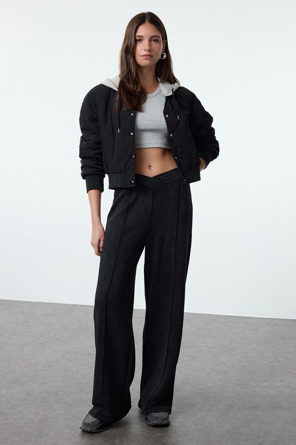 Trendyol Trendyol Black Faded Effect Thick Wide Leg Knitted Sweatpants with Waist Detail