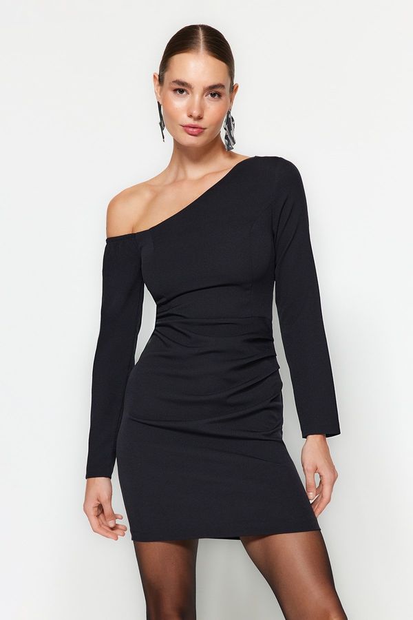 Trendyol Trendyol Black Fitted Evening Dress with Draping