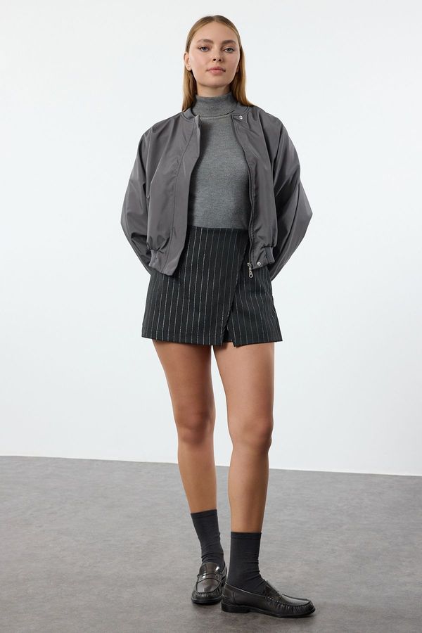 Trendyol Trendyol Black Glitter Striped Woven Shorts Skirt