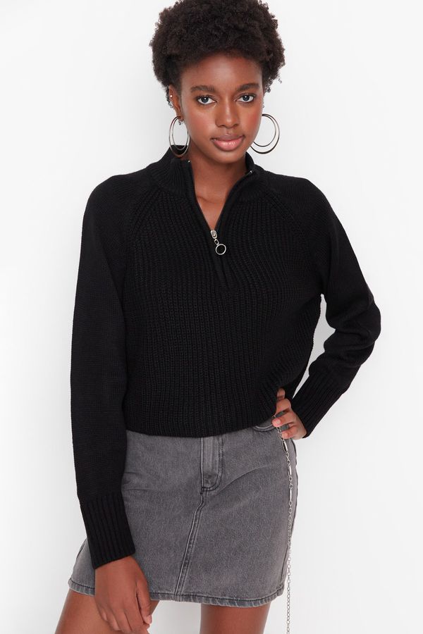 Trendyol Trendyol Black High Collar Knitwear Sweater