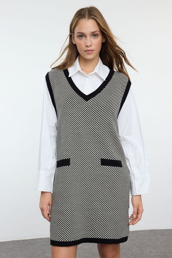 Trendyol Trendyol Black Midi Knit Color Block Dress