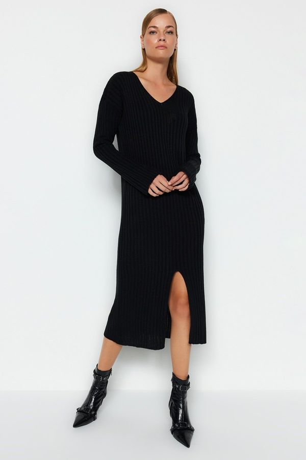 Trendyol Trendyol Black Midi Knitwear V Neck Dress