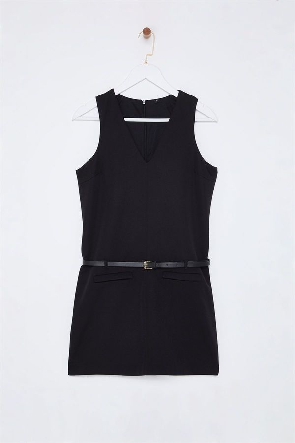 Trendyol Trendyol Black Plain Belted Mini Woven Dress