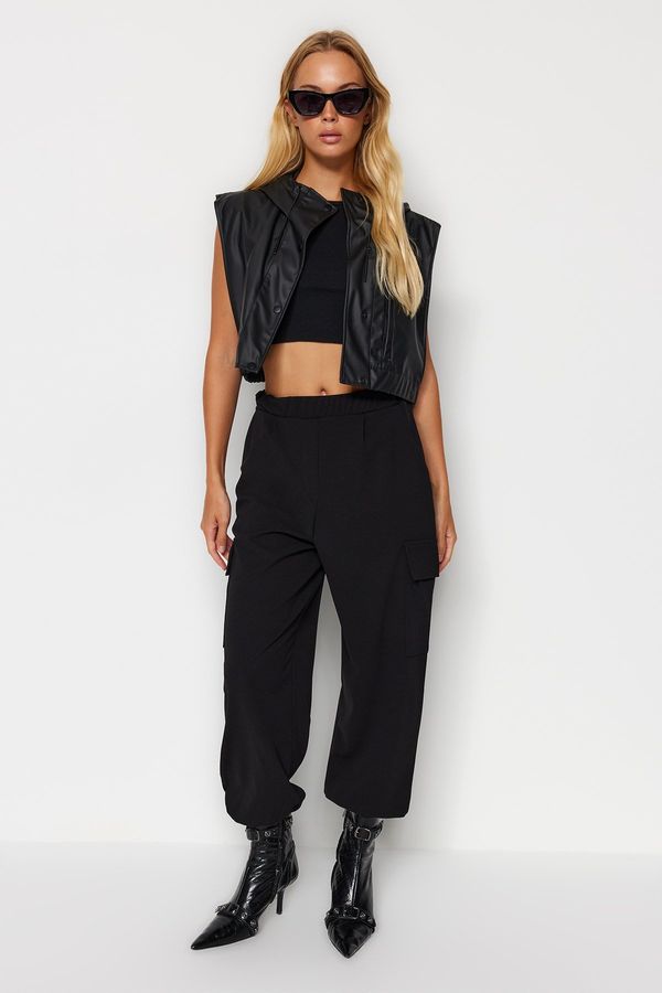 Trendyol Trendyol Black Pleated Crepe Fabric Balloon Jogger Knitted Pants with Cargo Pocket