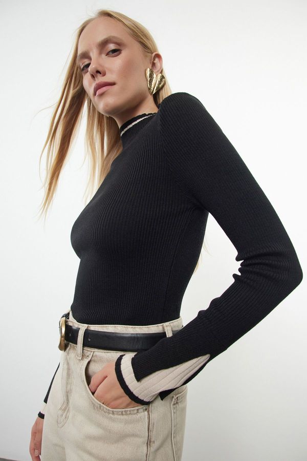 Trendyol Trendyol Black Premium Quality Color Block Knit Sweater