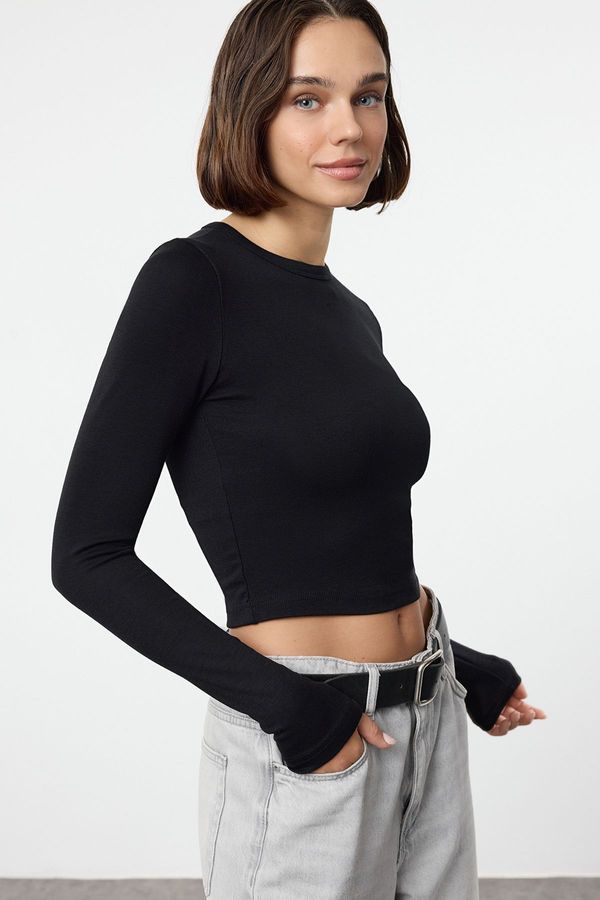 Trendyol Trendyol Black Premium Viscose Soft Fabric Fitted Crop Stretchy Knitted Blouse