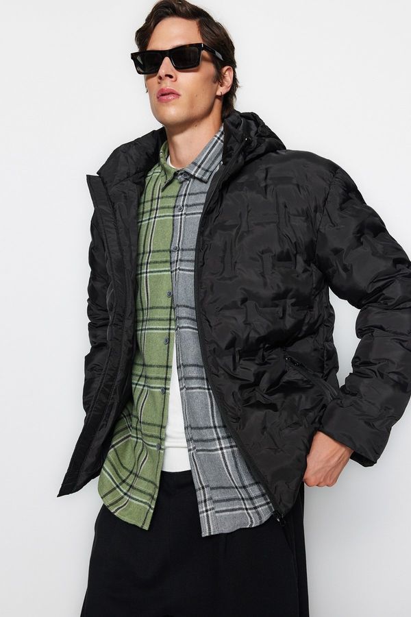 Trendyol Trendyol Black Regular Fit Hooded Textured Water and Wind Resistant Puffer Winter Coat