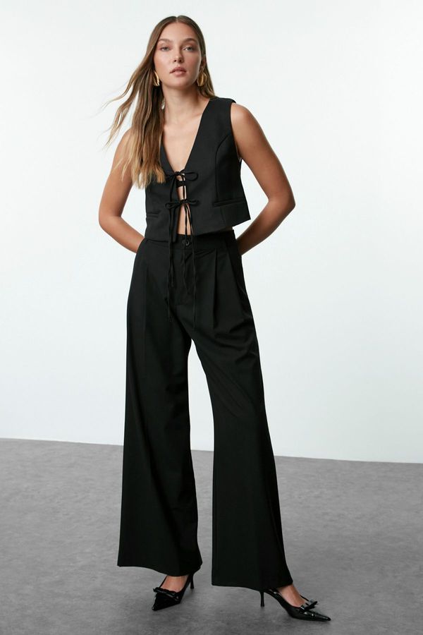 Trendyol Trendyol Black Regular Front Tie Crop/Short Woven Vest