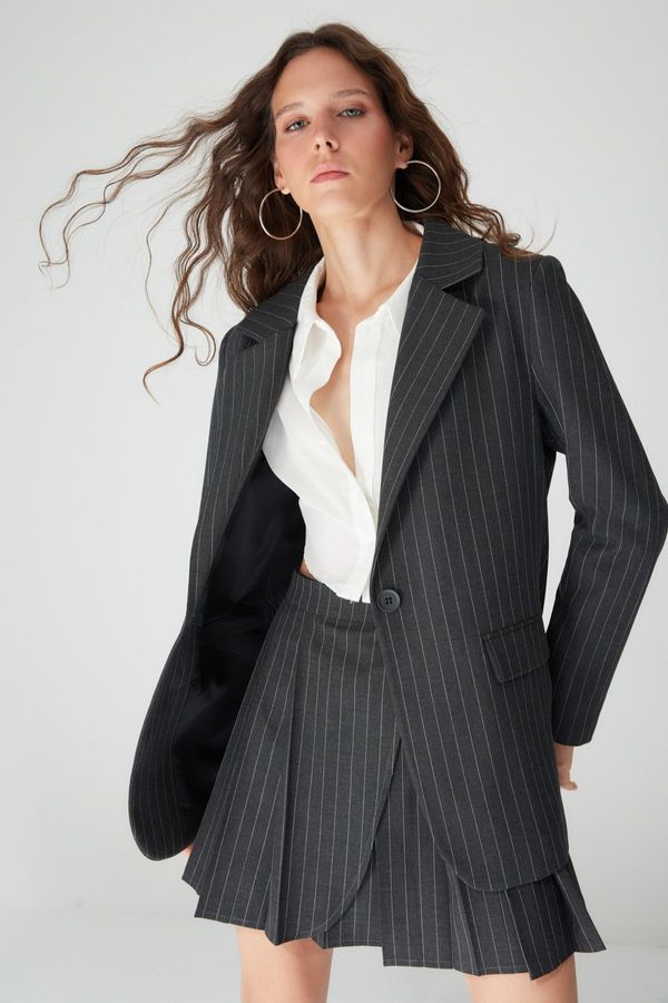 Trendyol Trendyol Black Regular Lined Woven Striped Blazer Jacket