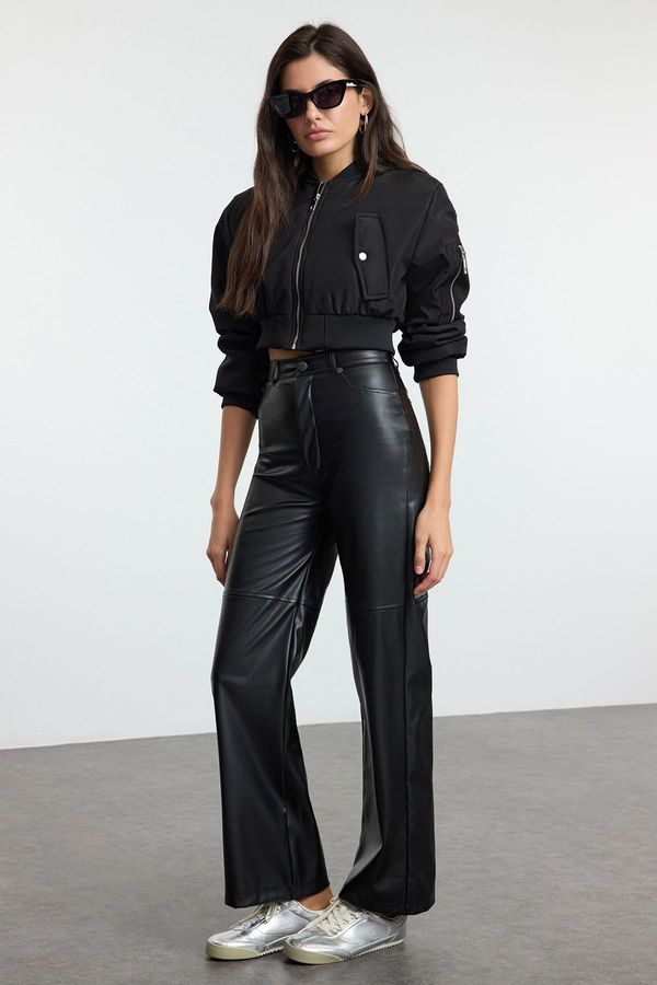 Trendyol Trendyol Black Relaxed/Comfortable Straight/Piece Leg Stitch Detailed Trousers