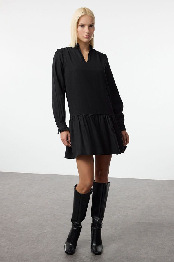 Trendyol Trendyol Black Shift/Straight Cut V Neck Flounce Skirt Belmando Mini Woven Dress