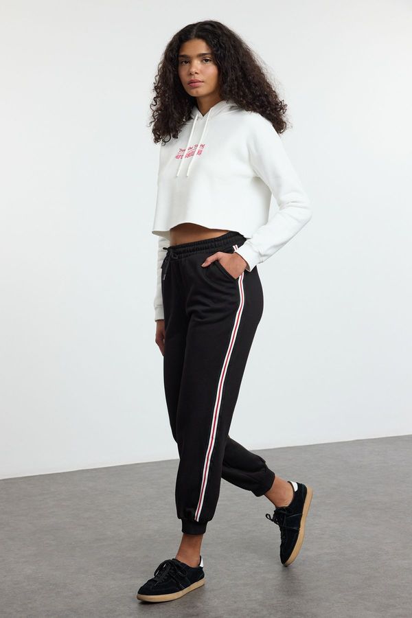 Trendyol Trendyol Black Side Stripe Detail Loose Jogger Normal Waist Thick Knitted Sweatpants