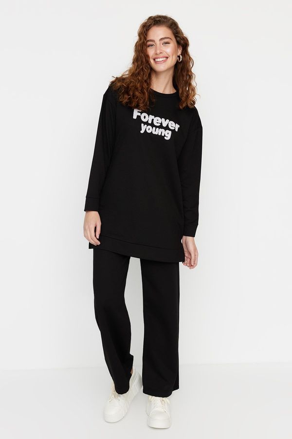 Trendyol Trendyol Black Slogan Printed Knitted Tracksuit Set with Soft Pile Inside