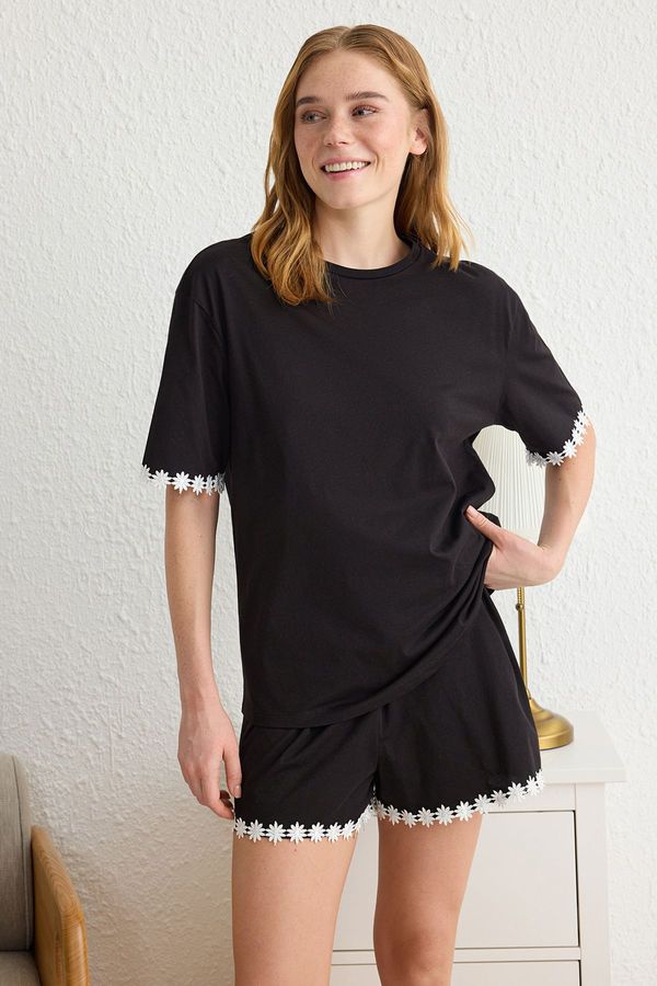 Trendyol Trendyol Black Solid Accessory Jersey Knitted Pajama Set