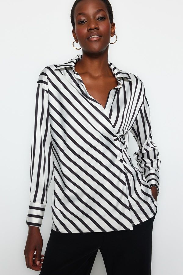 Trendyol Trendyol Black Striped Double Breasted Satin Woven Shirt