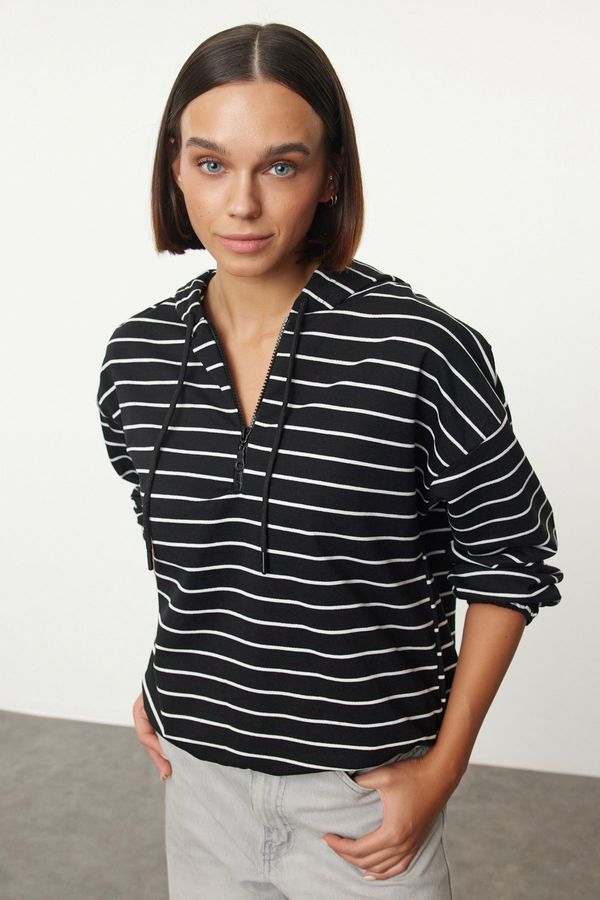 Trendyol Trendyol Black Striped Thin Fabric Hooded Knitted Sweatshirt