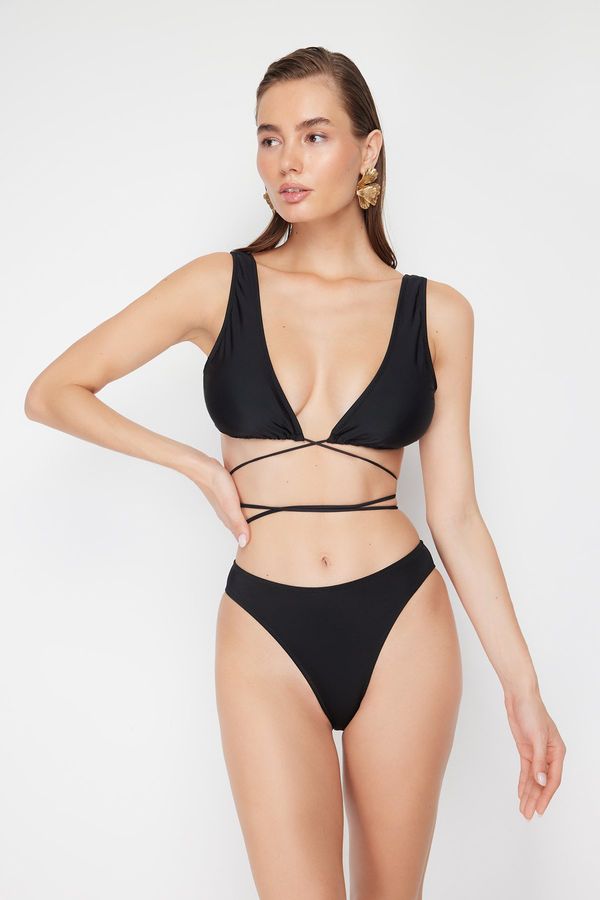 Trendyol Trendyol Black Triangle Tie Bikini Top