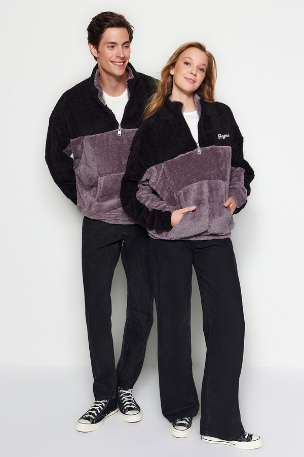 Trendyol Trendyol Black Unisex Oversize/Wide Cut Color Block Minimal Embroidery Warm Plush Sweatshirt