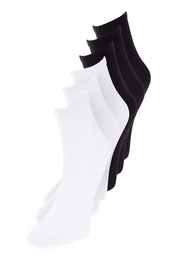 Trendyol Trendyol Black-White 6 Pack Cotton Corded Knitted Socks