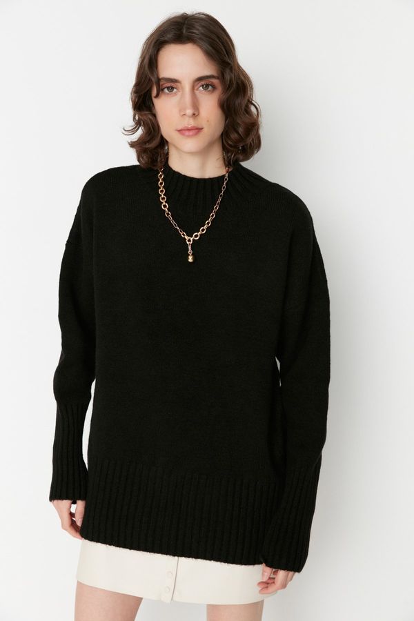 Trendyol Trendyol Black Wide Fit Soft Textured Basic Knitwear Sweater