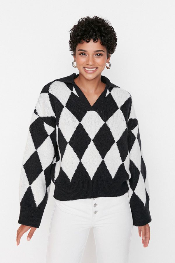Trendyol Trendyol Black Wide Fit Soft Textured Patterned Knitwear Sweater