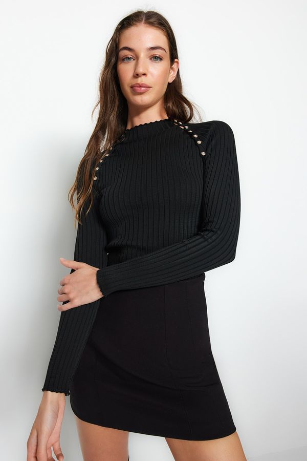 Trendyol Trendyol Black Window/Cut Out Accessory Detail Knitwear Sweater