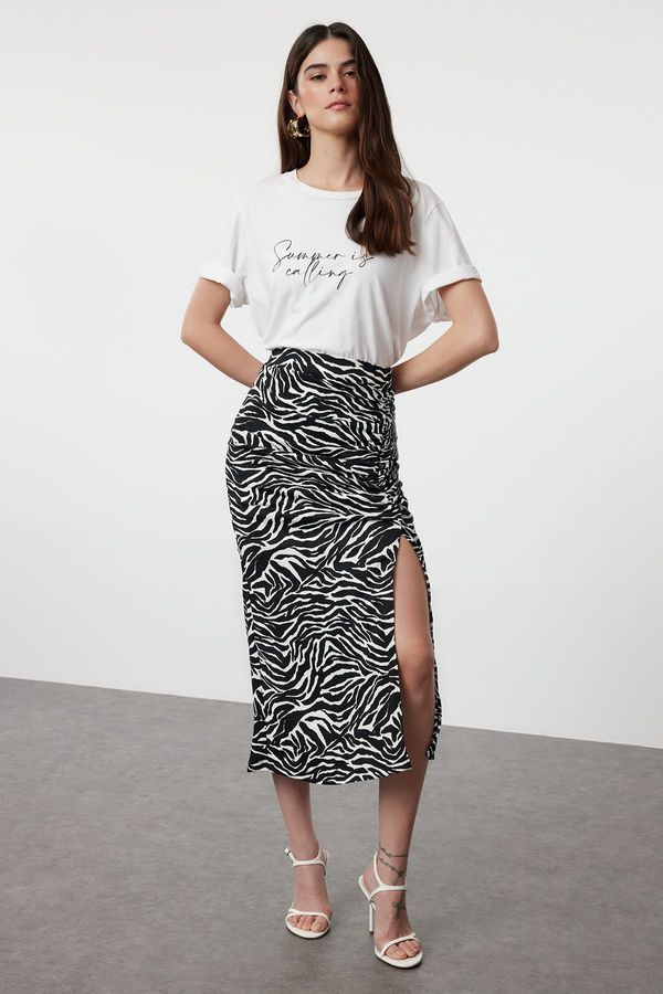 Trendyol Trendyol Black Zebra Patterned Textured Slit Gathered Flexible Midi Knitted Skirt