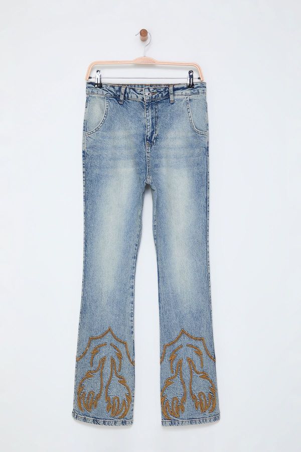 Trendyol Trendyol Blue Embroidered High Waist Flare Jeans