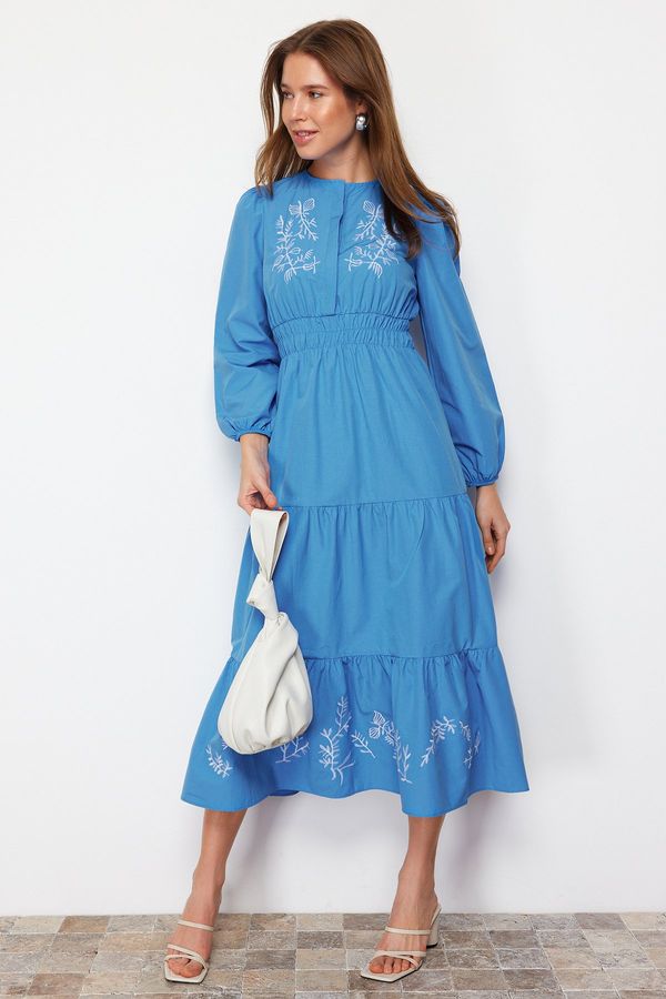 Trendyol Trendyol Blue Embroidery Detailed Woven Dress