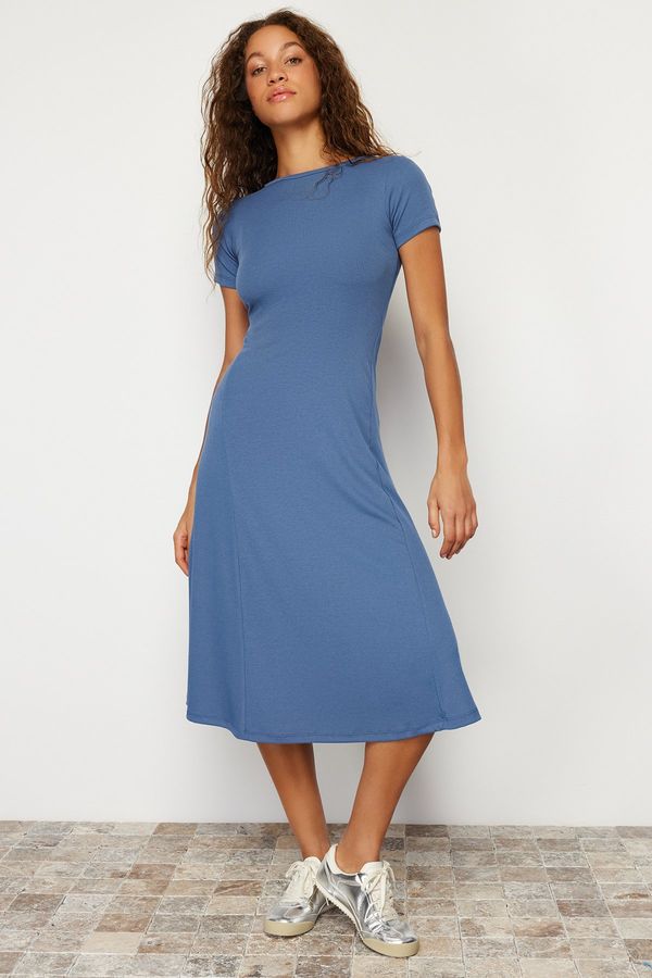 Trendyol Trendyol Blue Flounce Midi Elastic Knitted Maxi Dress