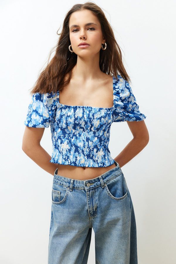 Trendyol Trendyol Blue Gimped Square Neck Fitted/Situated Crop Knitted Blouse