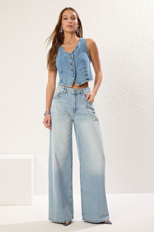 Trendyol Trendyol Blue High Waist Extra Wide Leg Palazzo Jeans