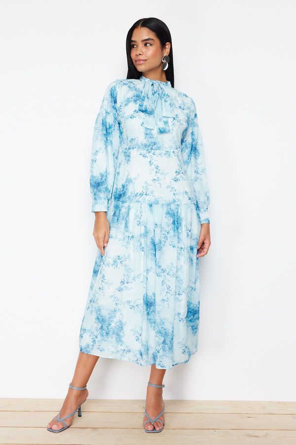 Trendyol Trendyol Blue Lined Floral Patterned Belted Woven Dress