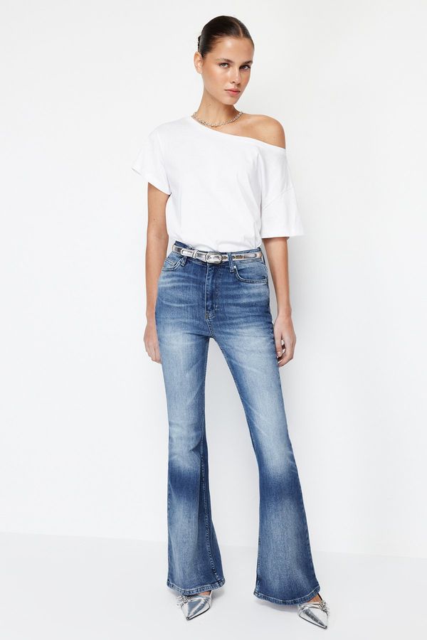 Trendyol Trendyol Blue More Sustainable High Waist Flare Jeans