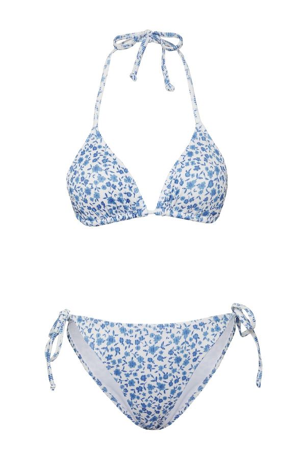 Trendyol Trendyol Blue-Multi Color*St Floral Triangle Tied Textured Regular Waist Bikini Set
