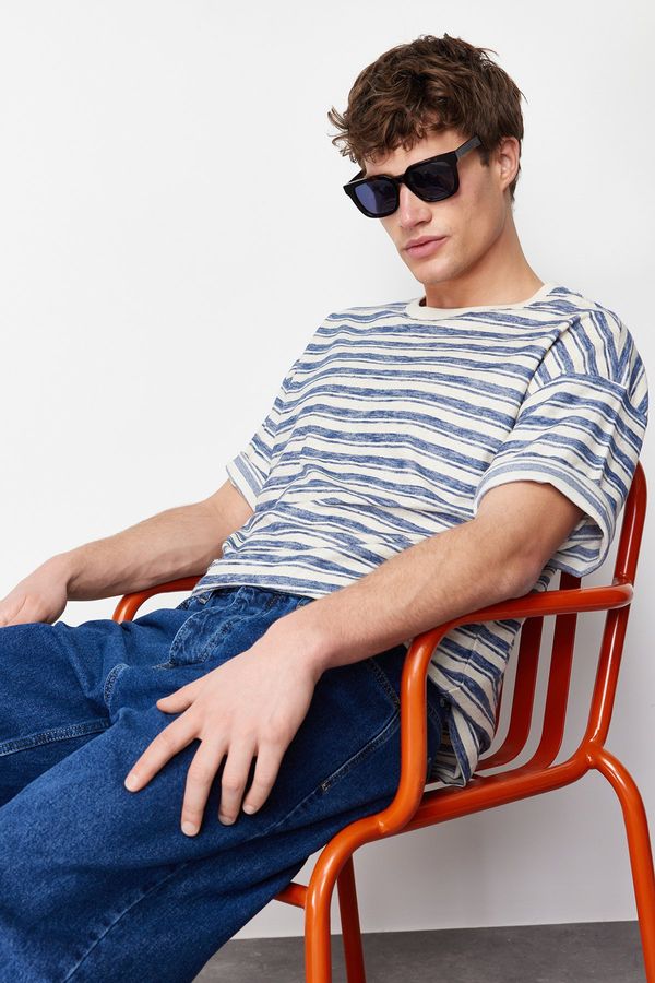 Trendyol Trendyol Blue Oversize/Wide-Fit Striped Label Short Sleeve Textured Linen-Cotton T-Shirt