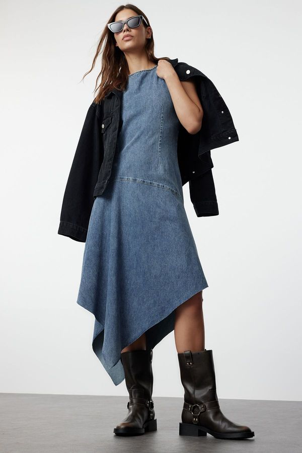 Trendyol Trendyol Blue Stitching Detailed Asymmetrical Midi Denim Dress