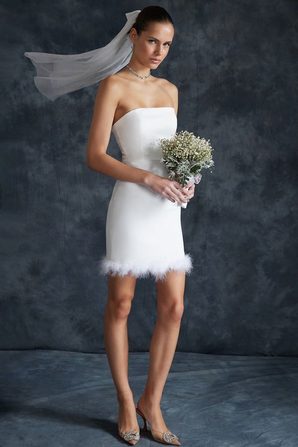 Trendyol Trendyol Bridal White Body-Sitting Woven Wedding/Wedding Stylish Evening Dress