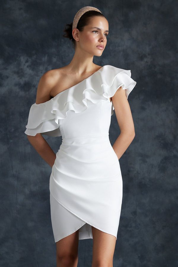 Trendyol Trendyol Bridal White Flounce Detailed Lined Wedding Evening Dress