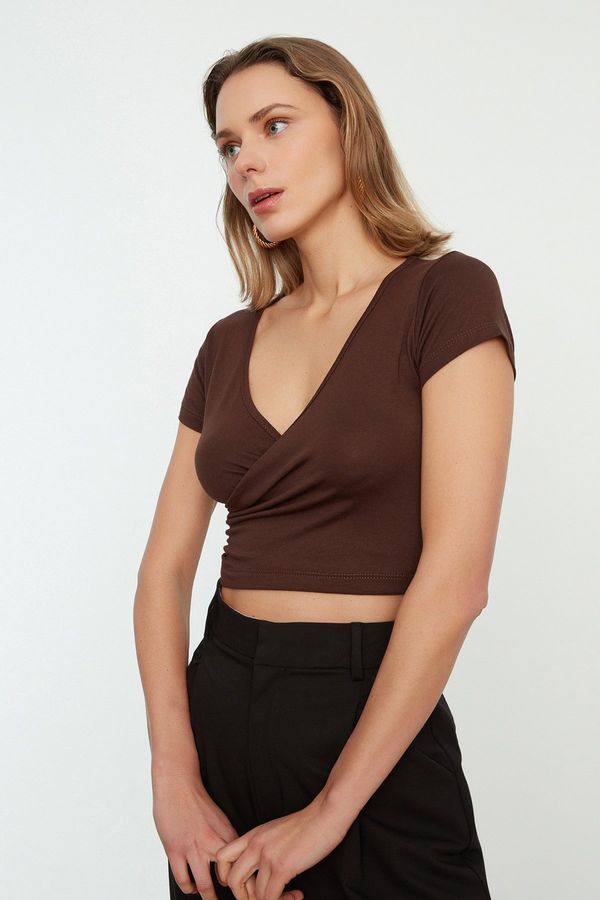 Trendyol Trendyol Brown Fitted/Sleek, Double Breasted Collar Crop Viscose Stretch Knit Blouse