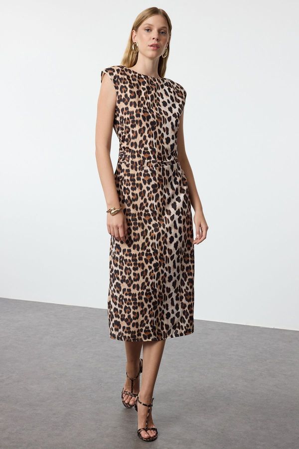 Trendyol Trendyol Brown Leopard Patterned Straight Cut Padded Woven Dress