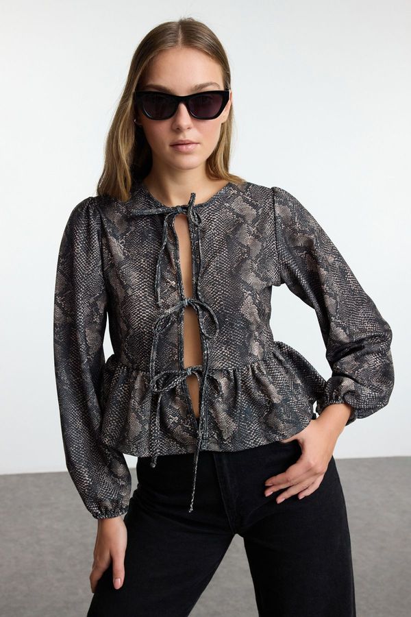 Trendyol Trendyol Brown Leopard Printed Tie Detailed Regular/Normal Pattern Flexible Knitted Blouse