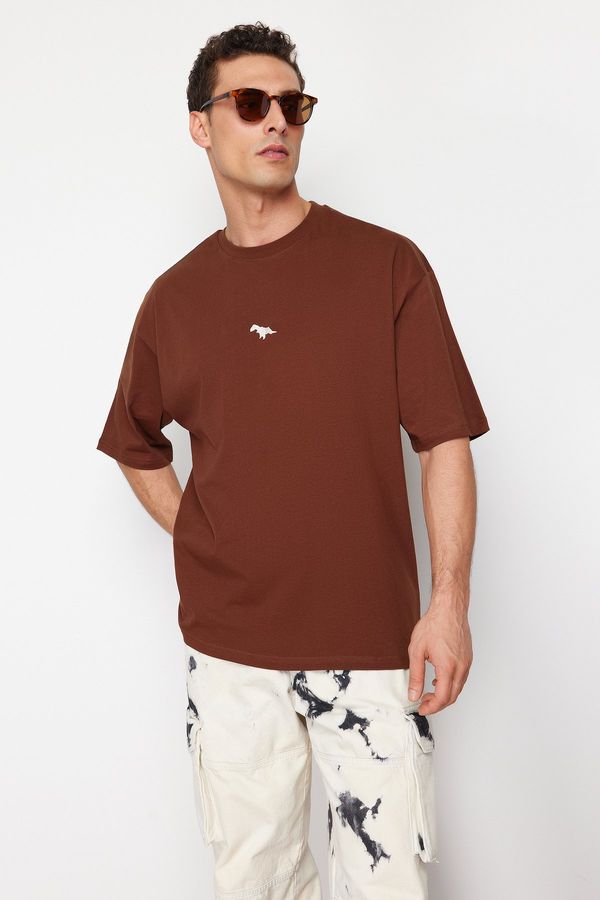 Trendyol Trendyol Brown Oversize/Wide Cut Dinosaur Embroidered 100% T-Shirt