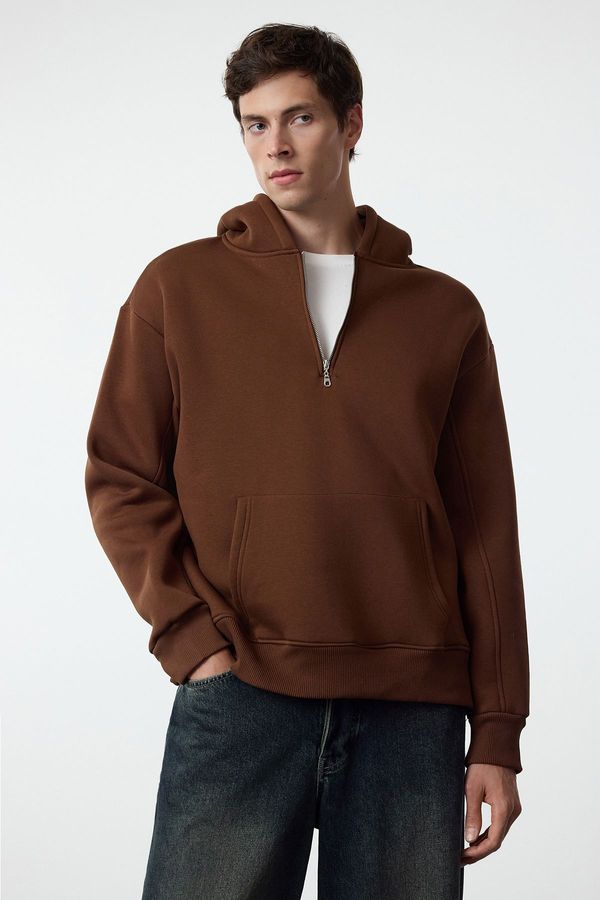 Trendyol Trendyol Brown Oversize/Wide Cut Zippered Hooded Fleece Inside Basic Sweatshirt