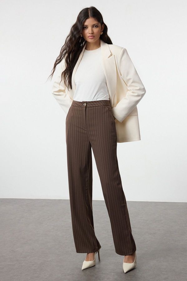 Trendyol Trendyol Brown Premium Quality Wide Leg Woven Fabric Trousers