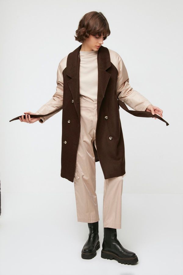 Trendyol Trendyol Brown Quilted Sleeve Detailed Cachet Coat